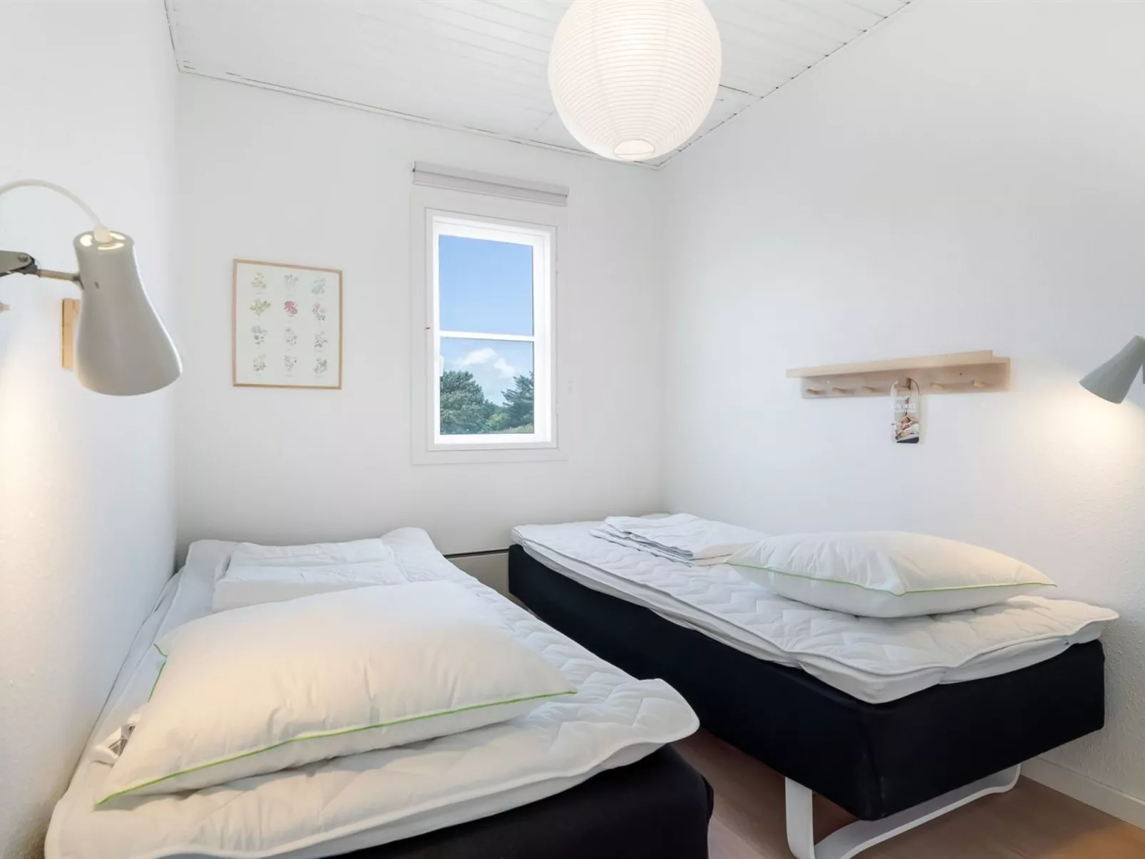 "Barrit" - 50m to the fjord-Binnen