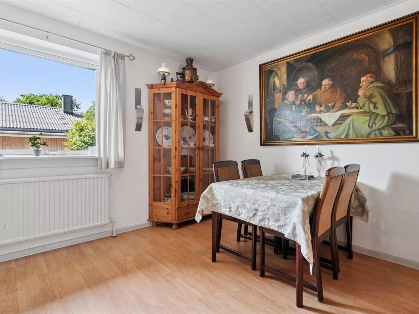 "Lacey" - 4km from the sea-Binnen