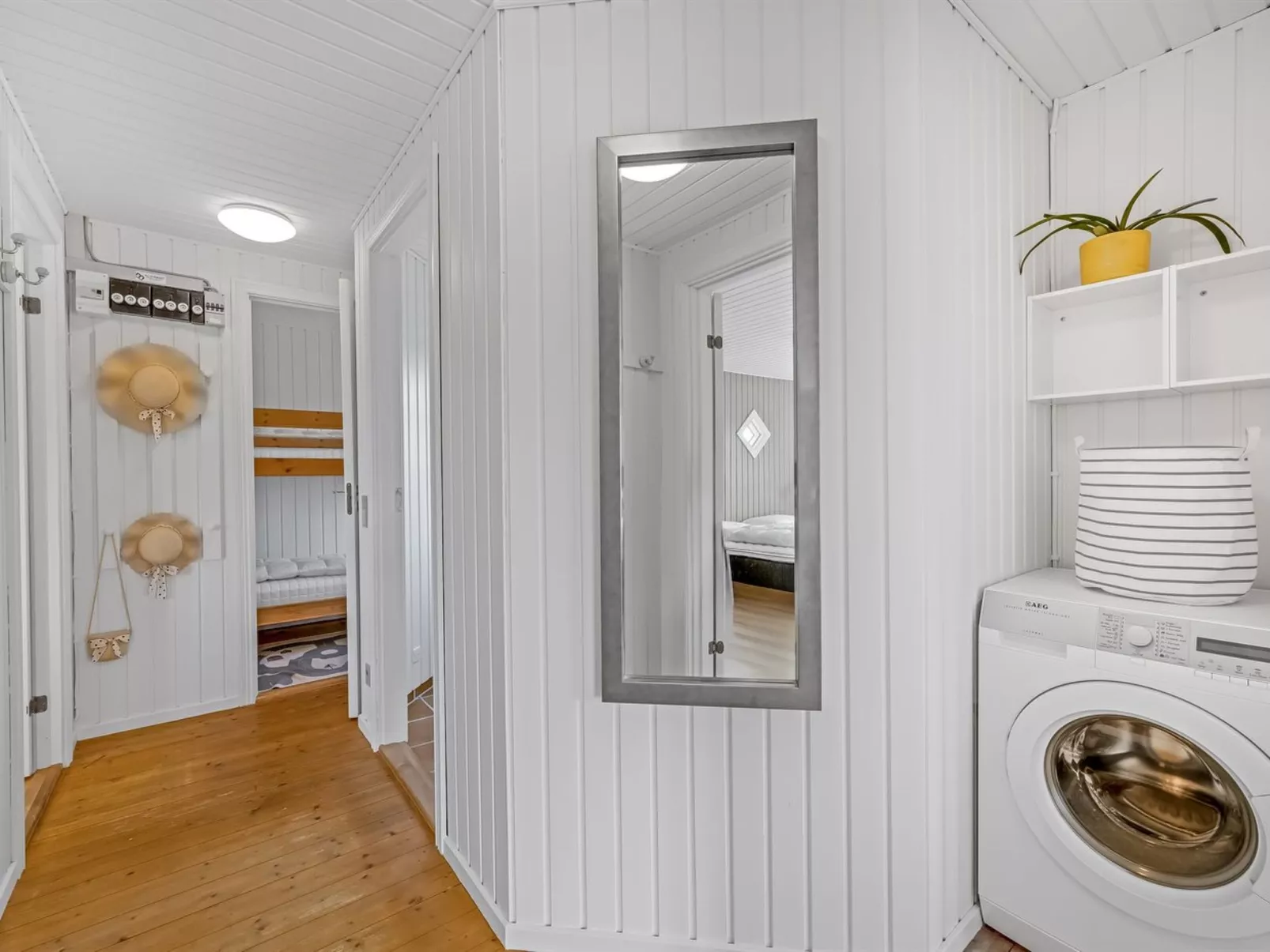 "Åse" -  from the sea-Binnen