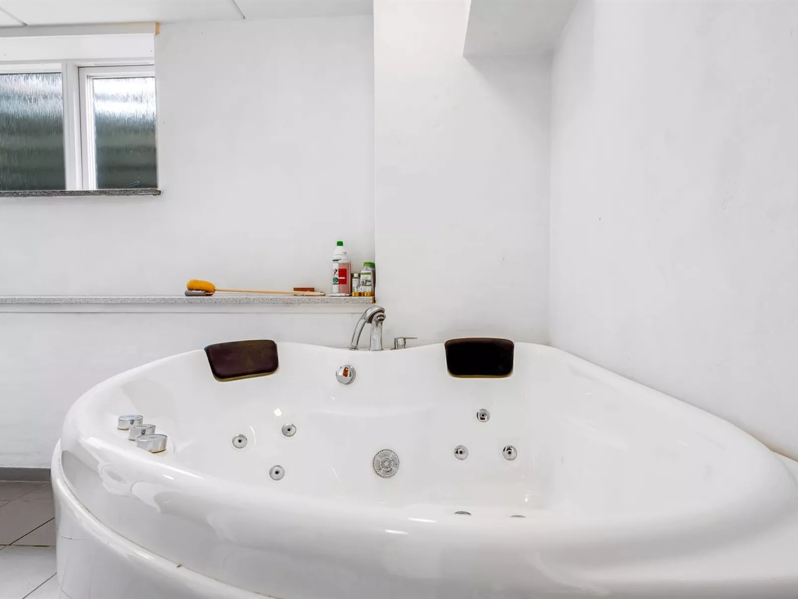 "Jonce" - 800m from the sea-Binnen