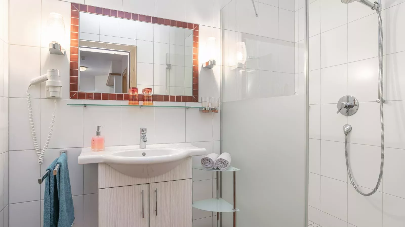 Landhaus Marchfeld Top 4-Badkamer