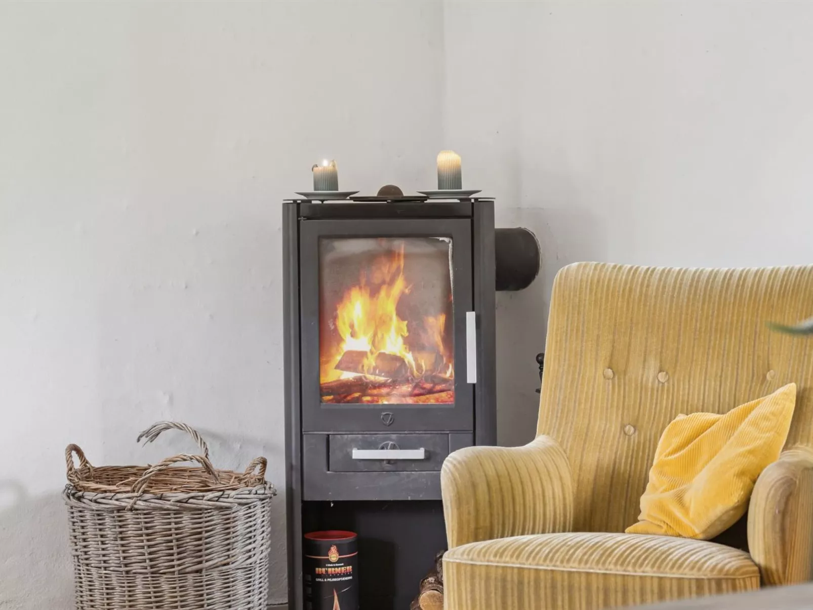 "Marjanne" - 800m from the sea-Binnen