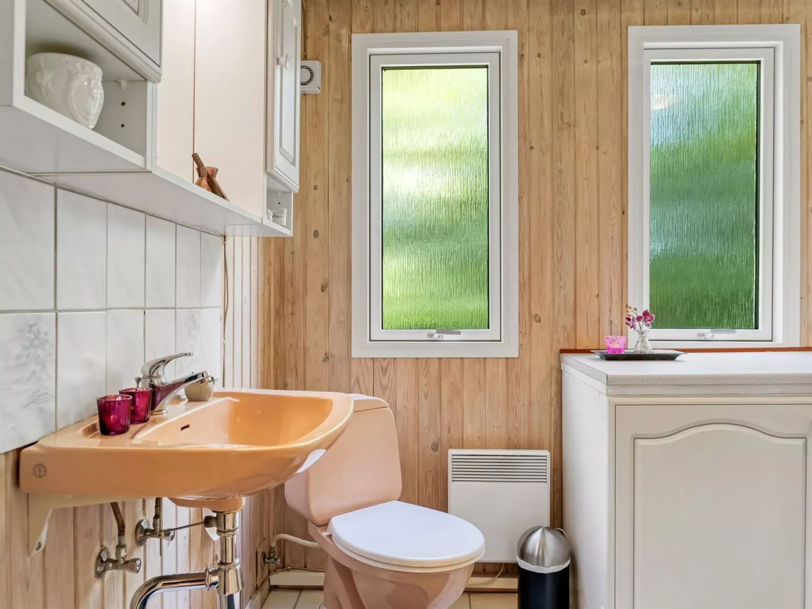 "Sallie" - 500m to the fjord-Binnen