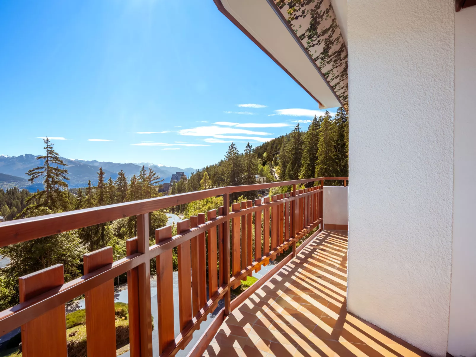 La Forêt ouest C120-Buiten