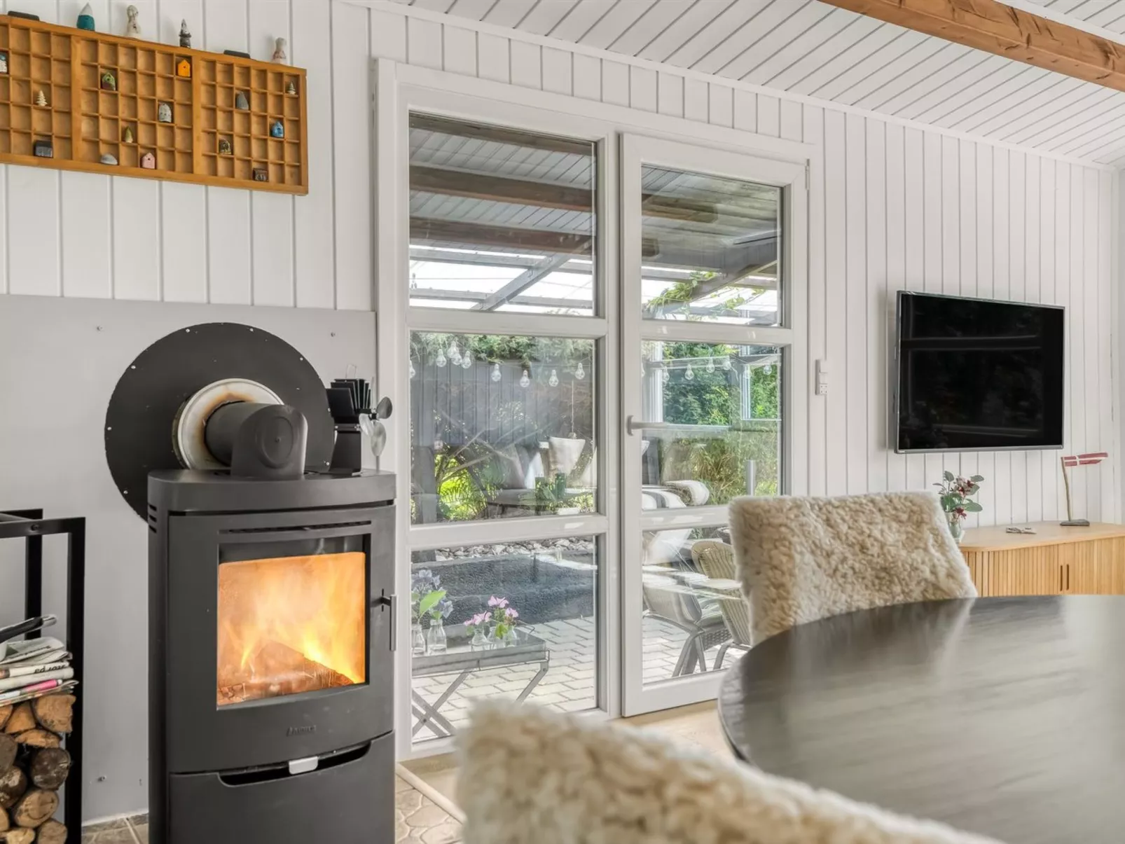 "Berner" - 500m to the fjord-Binnen