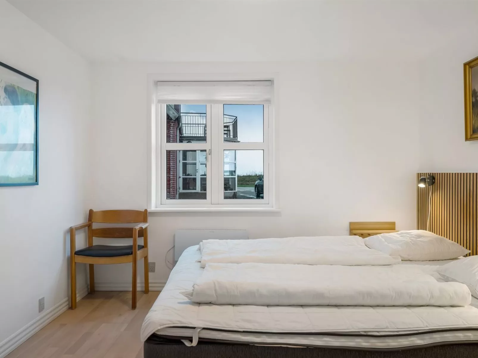 "Raika" - 25m to the fjord-Binnen