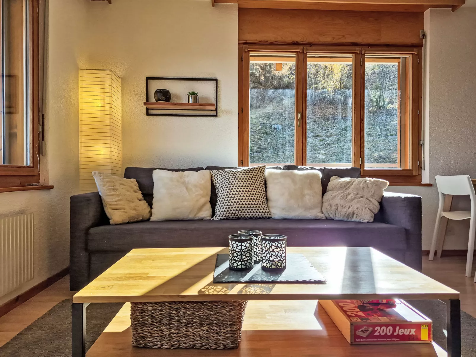 Ambassador 1/6-Binnen