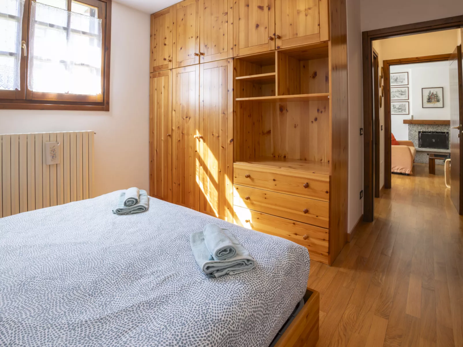 Monte Confinale Garden View-Binnen