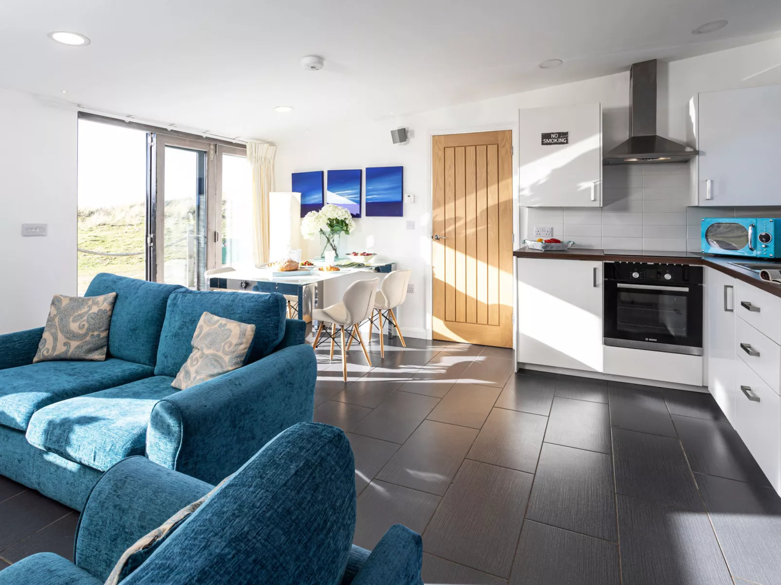 The Lighthouse Hide-Binnen