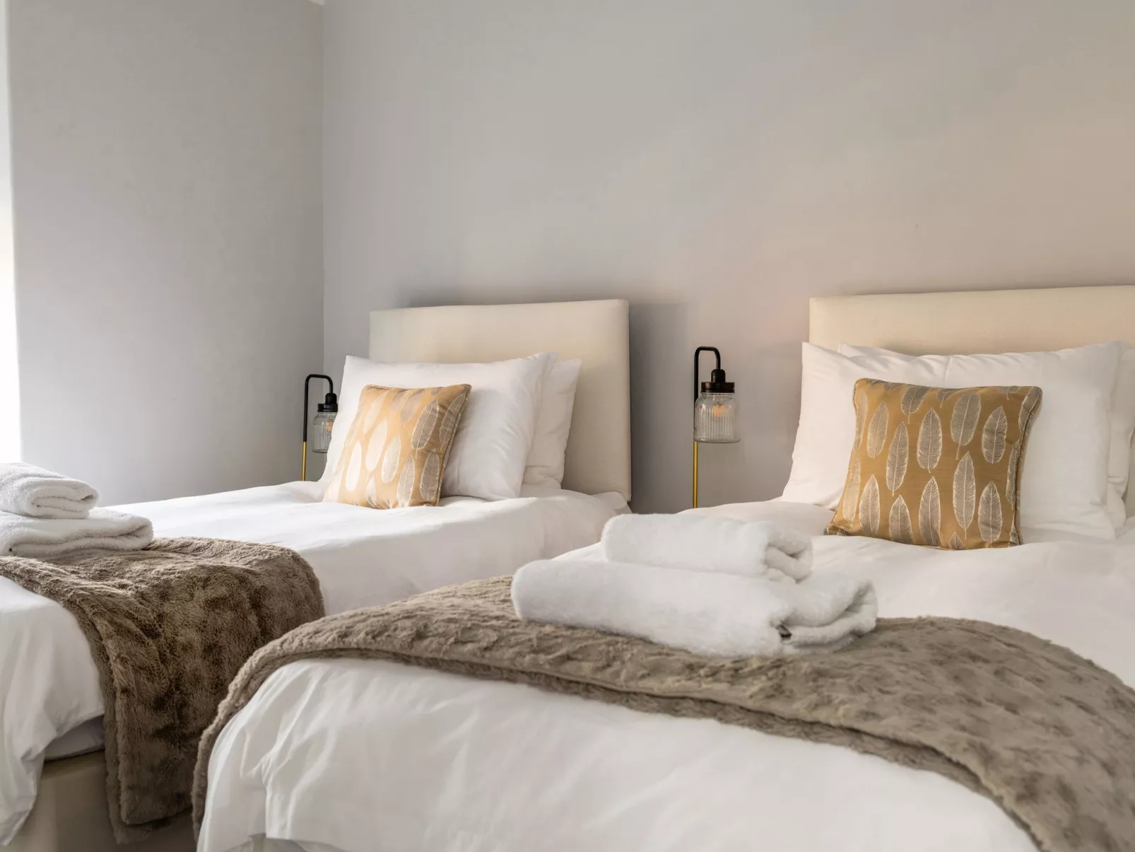 Esmor Cottage-Binnen