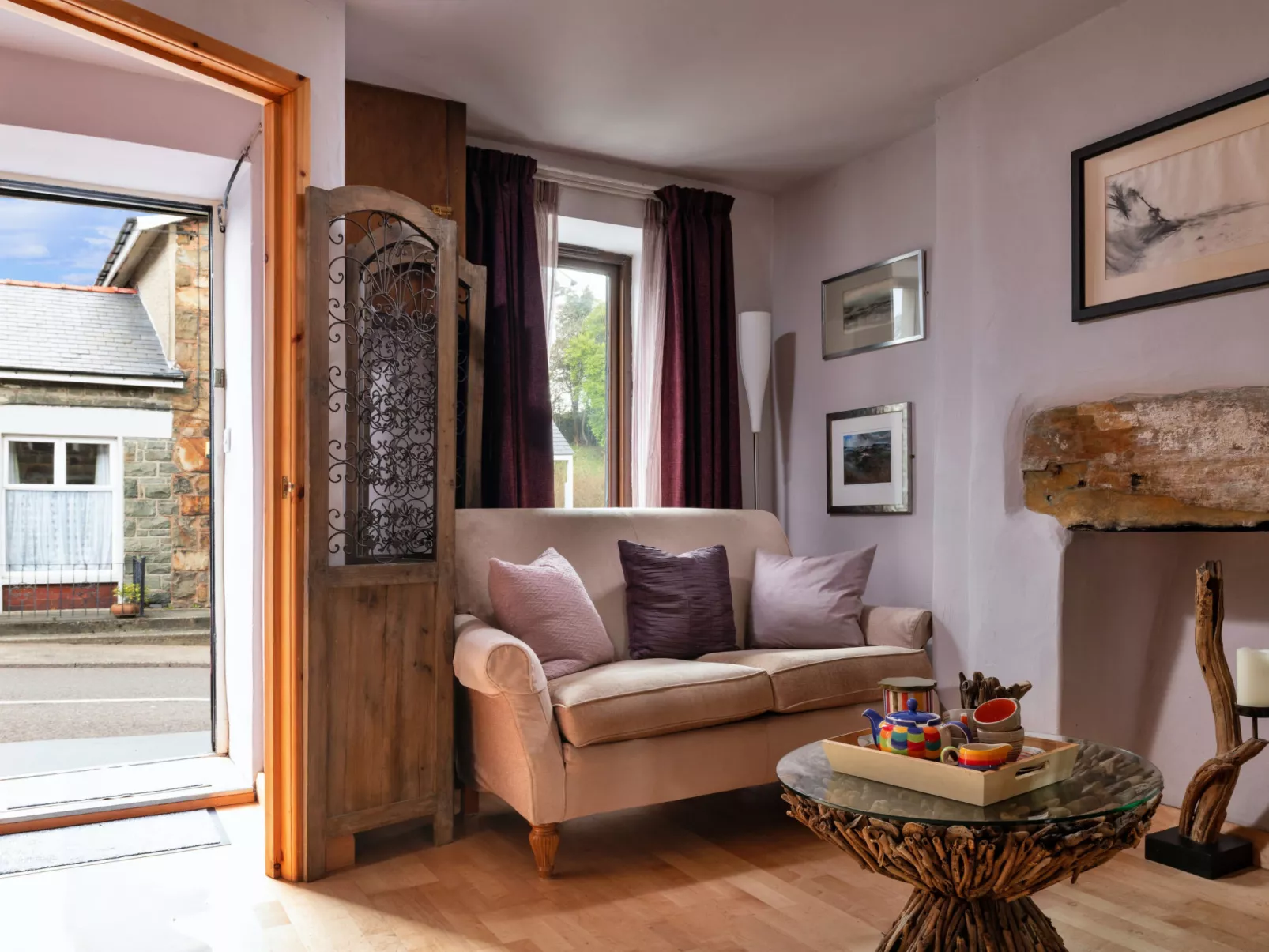 Dolwar Cottage-Binnen