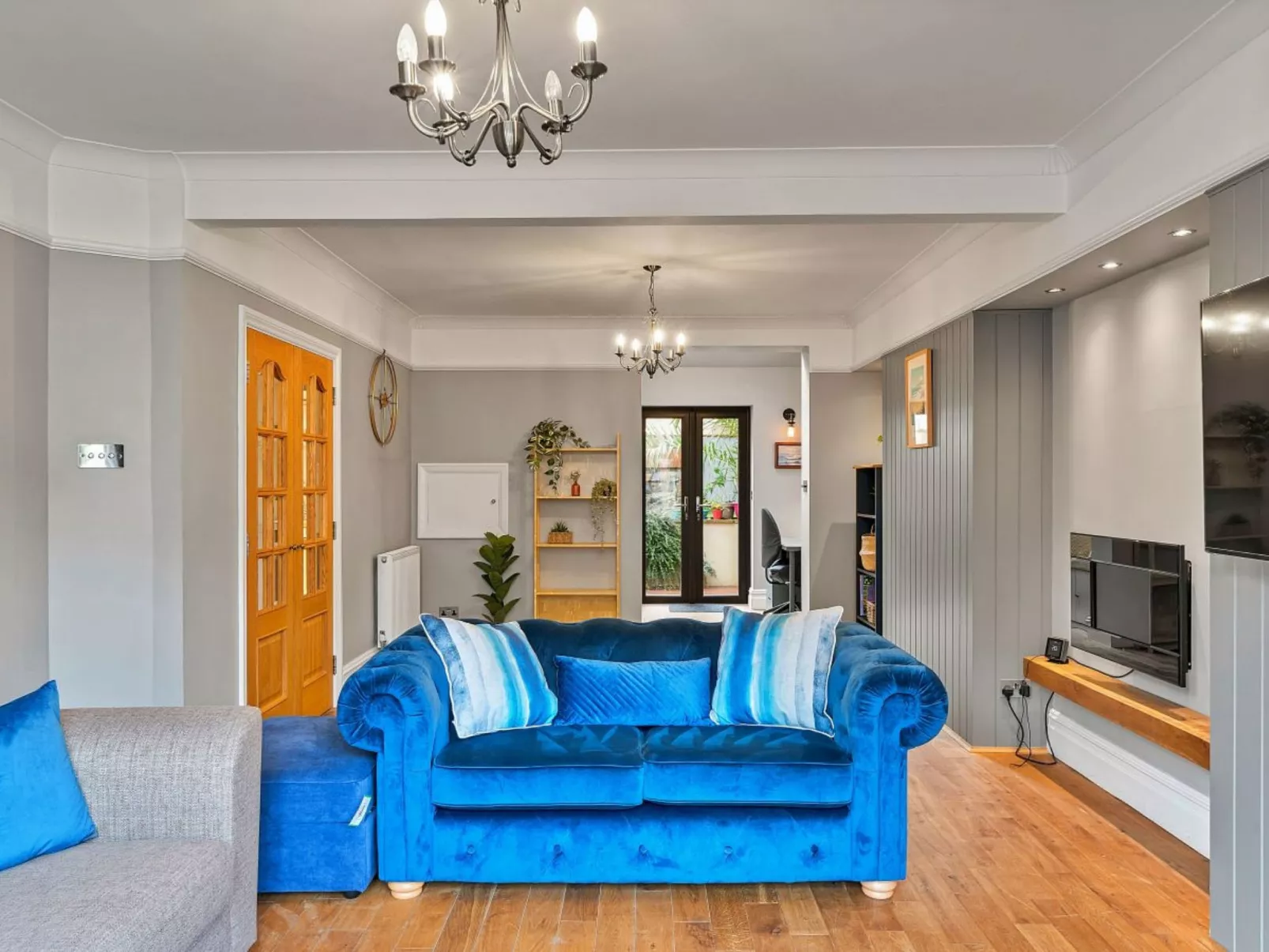 The Lamb Park Lookout-Buiten