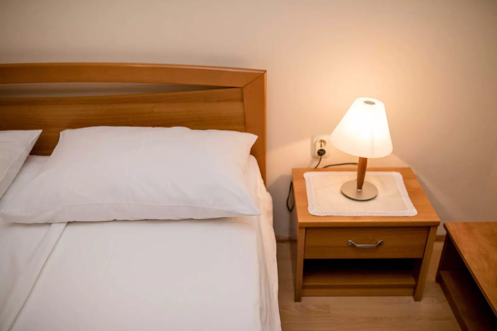 Guest House Villa Anggela - Double Room with Balcony and Sea View (BR3)-Binnen