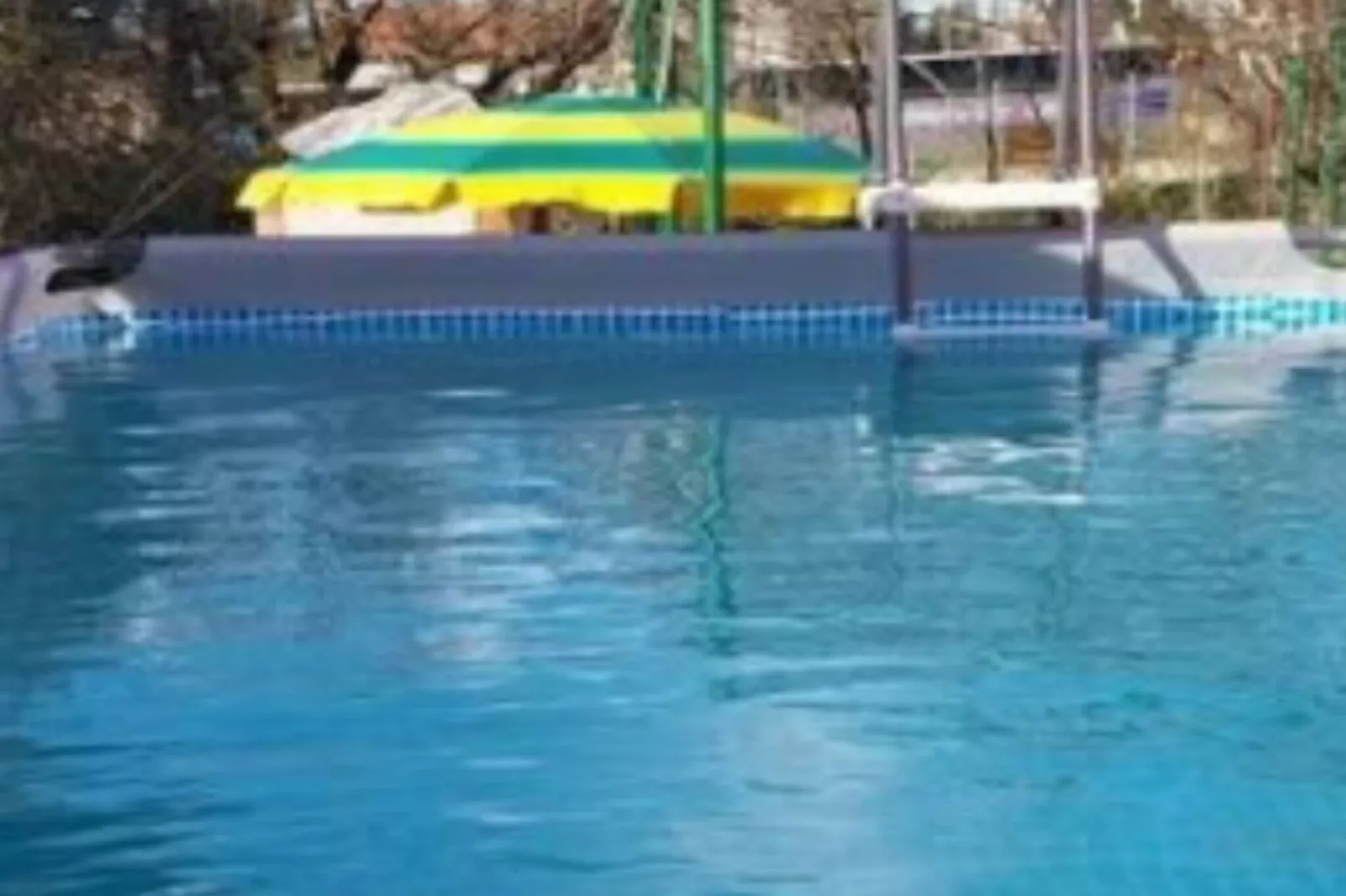 Holiday Home Village Paradise-Zwembad