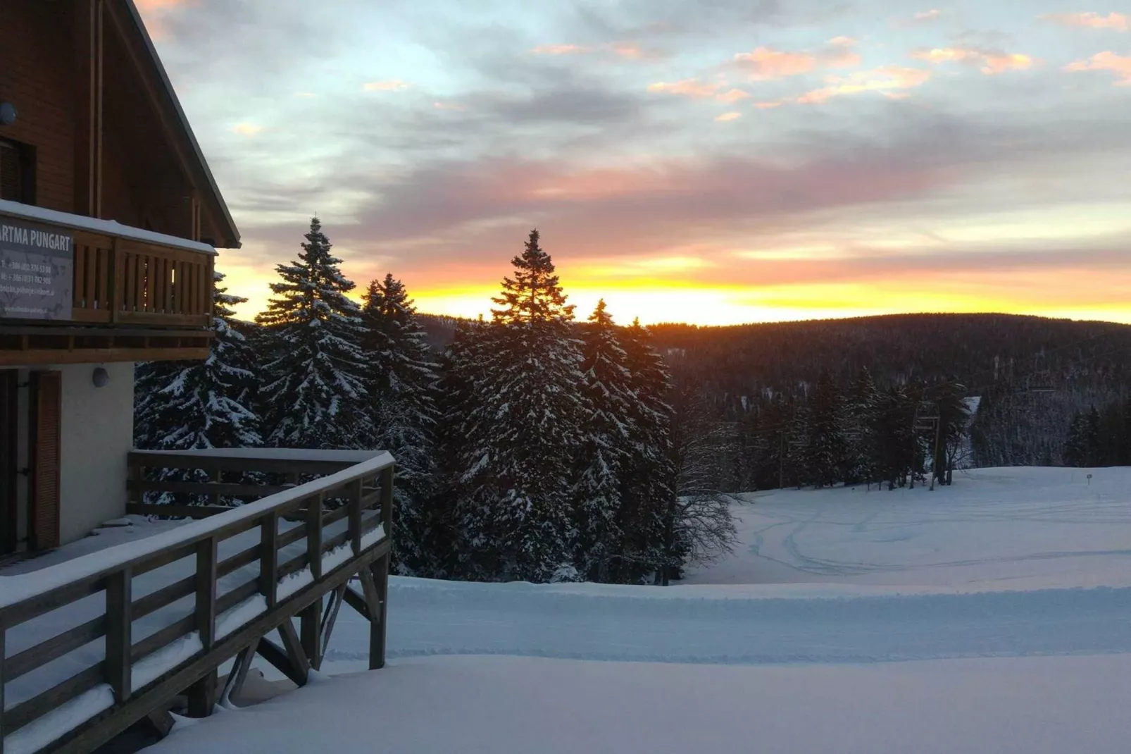 Mountain View Villa with Sauna and Hot-Tub - Three Bedroom Villa with Sauna and Hot-Tub-Buitenlucht