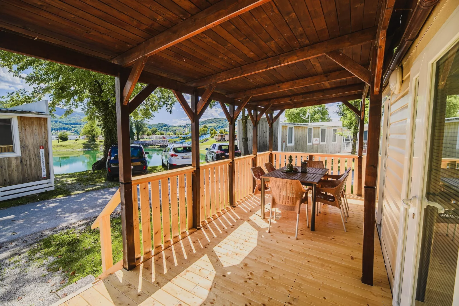 Waterside Retreat Mobile Homes with Thermal Riviera Tickets - Three Bedroom Mobile Home with Lake View  (owner 2)-Terras