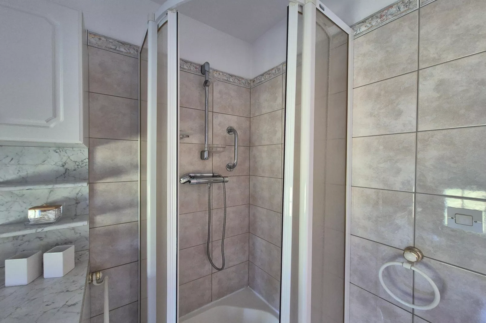 Gîte de la Valette-Badkamer