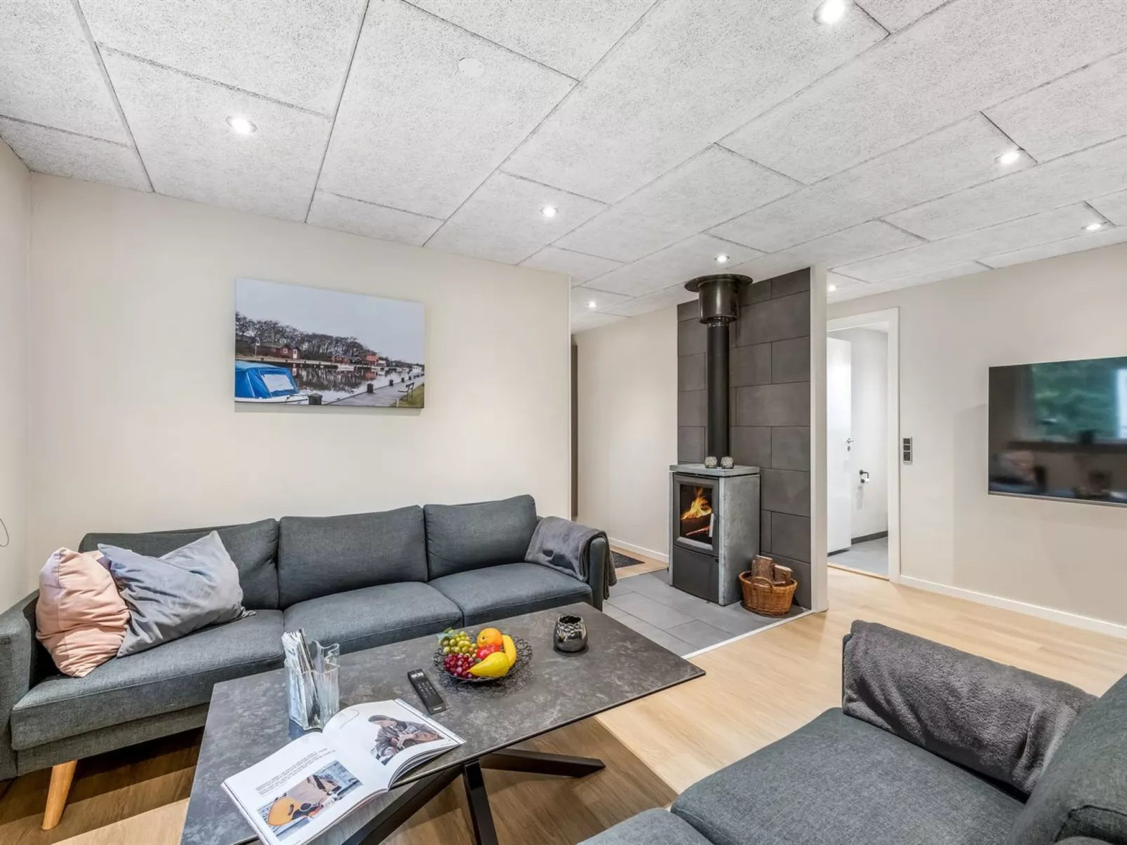 "Naia" - 300m to the fjord-Binnen