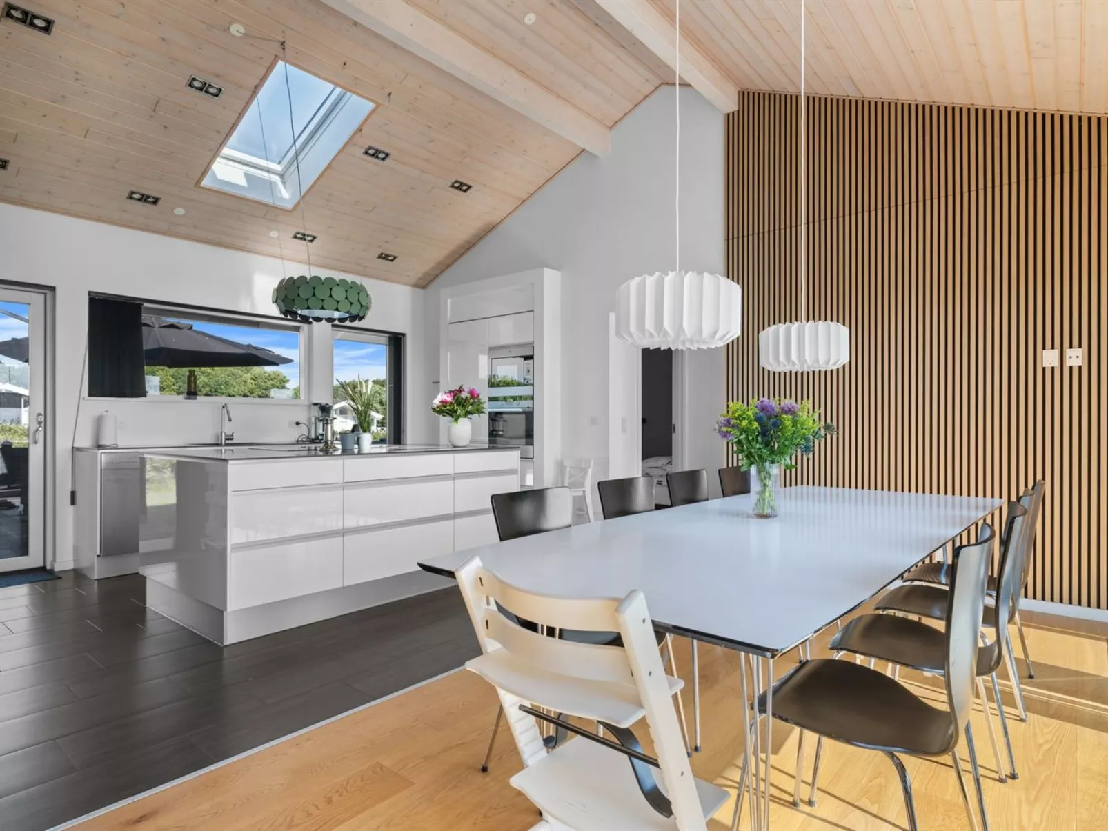 "Konsta" - 300m from the sea-Binnen