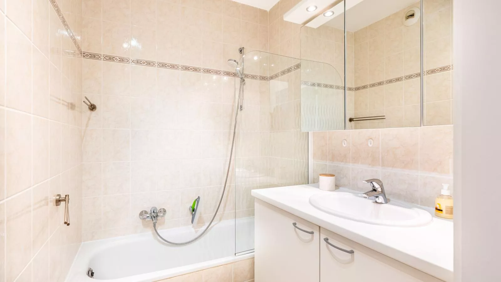 Gaston Lejeune tweede-Badkamer