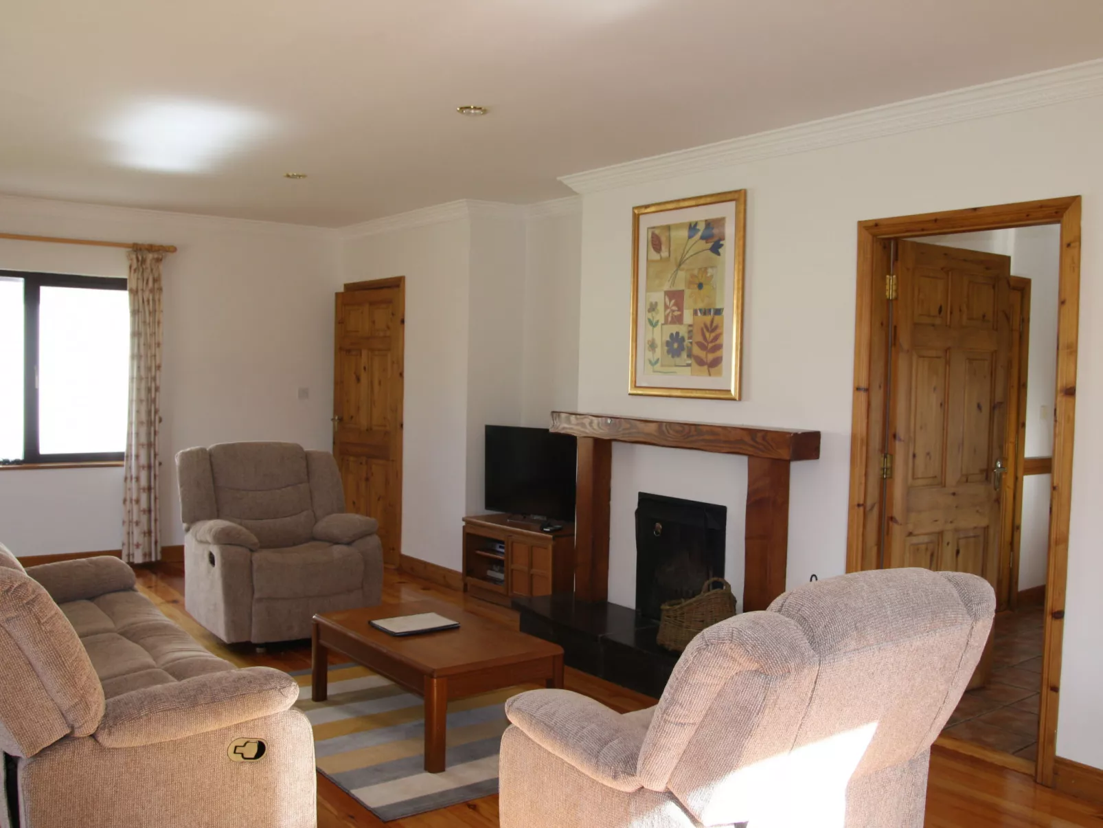 Galway Bay (TR4)Lodge-Binnen