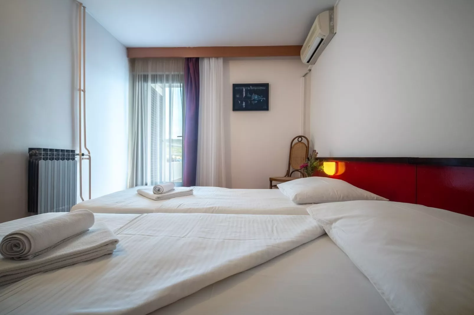 Hotel Issa - Double Room Sea View 9 - Slaapkamer