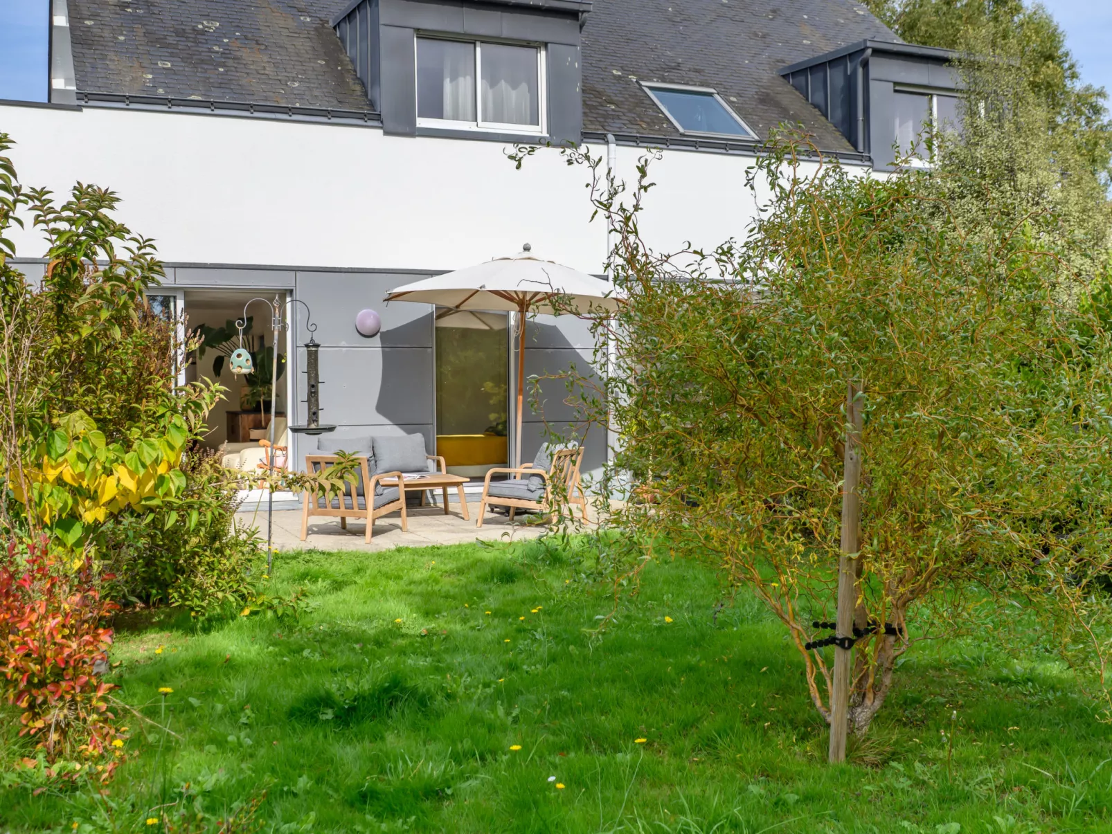 Le nid du Golfe-Buiten