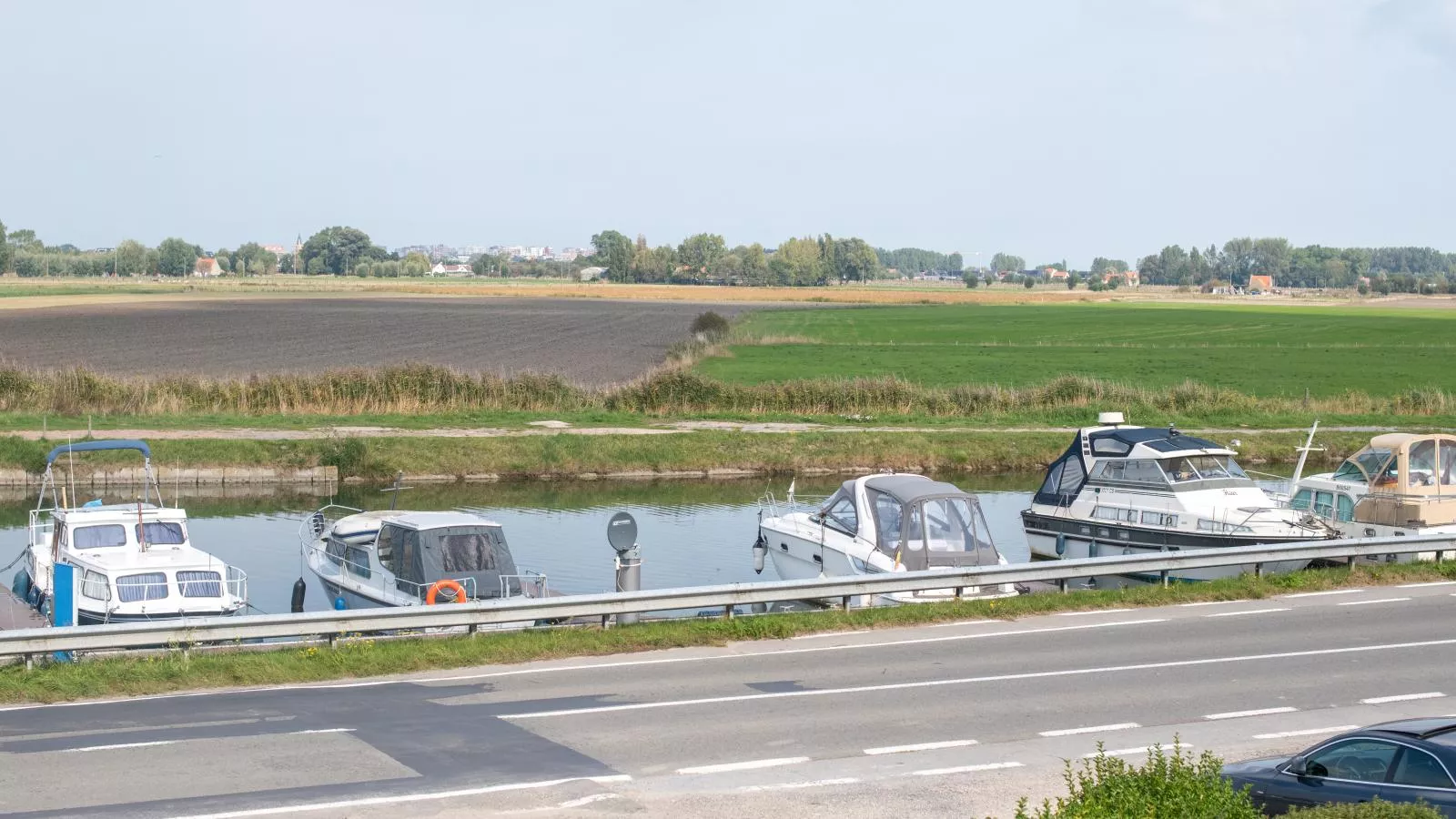 Nieuwendamme 40C-Uitzicht zomer