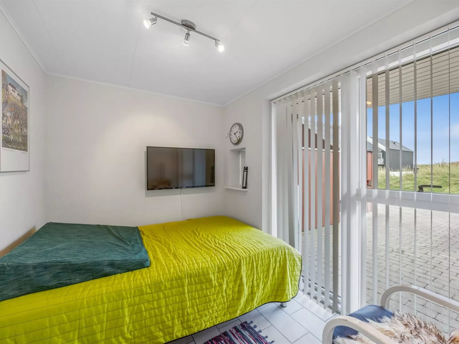 "Janik" - 700m from the sea-Binnen