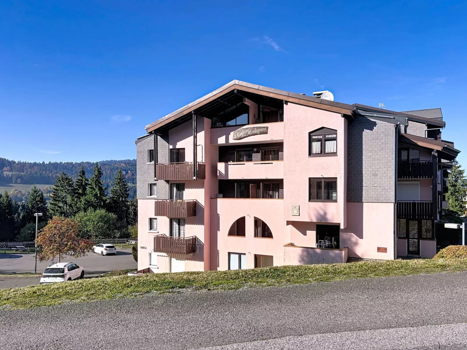 Résidence des Montagnes-Buiten