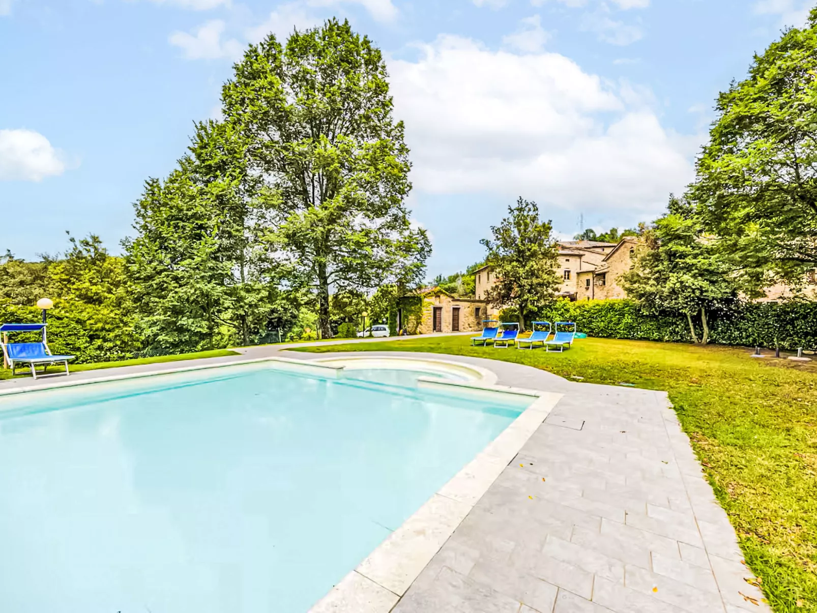 Il Frassino del Borgo di Ghiora-Buiten