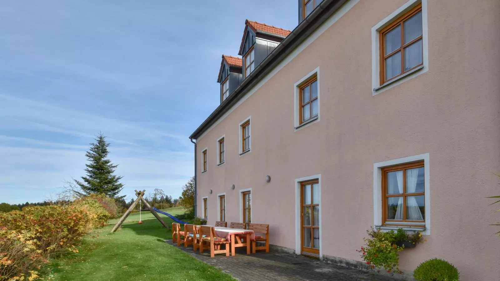 Blumenhof-Buitenkant zomer