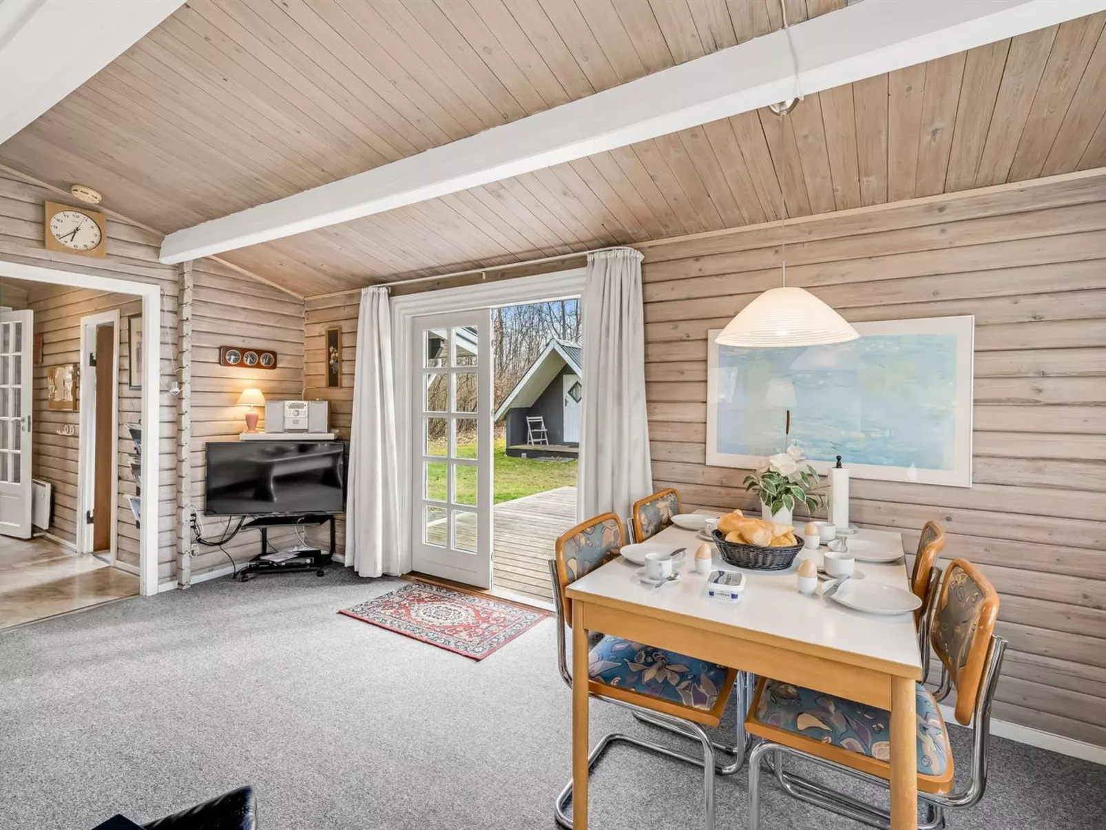 "Leandra" - 11km from the sea-Binnen