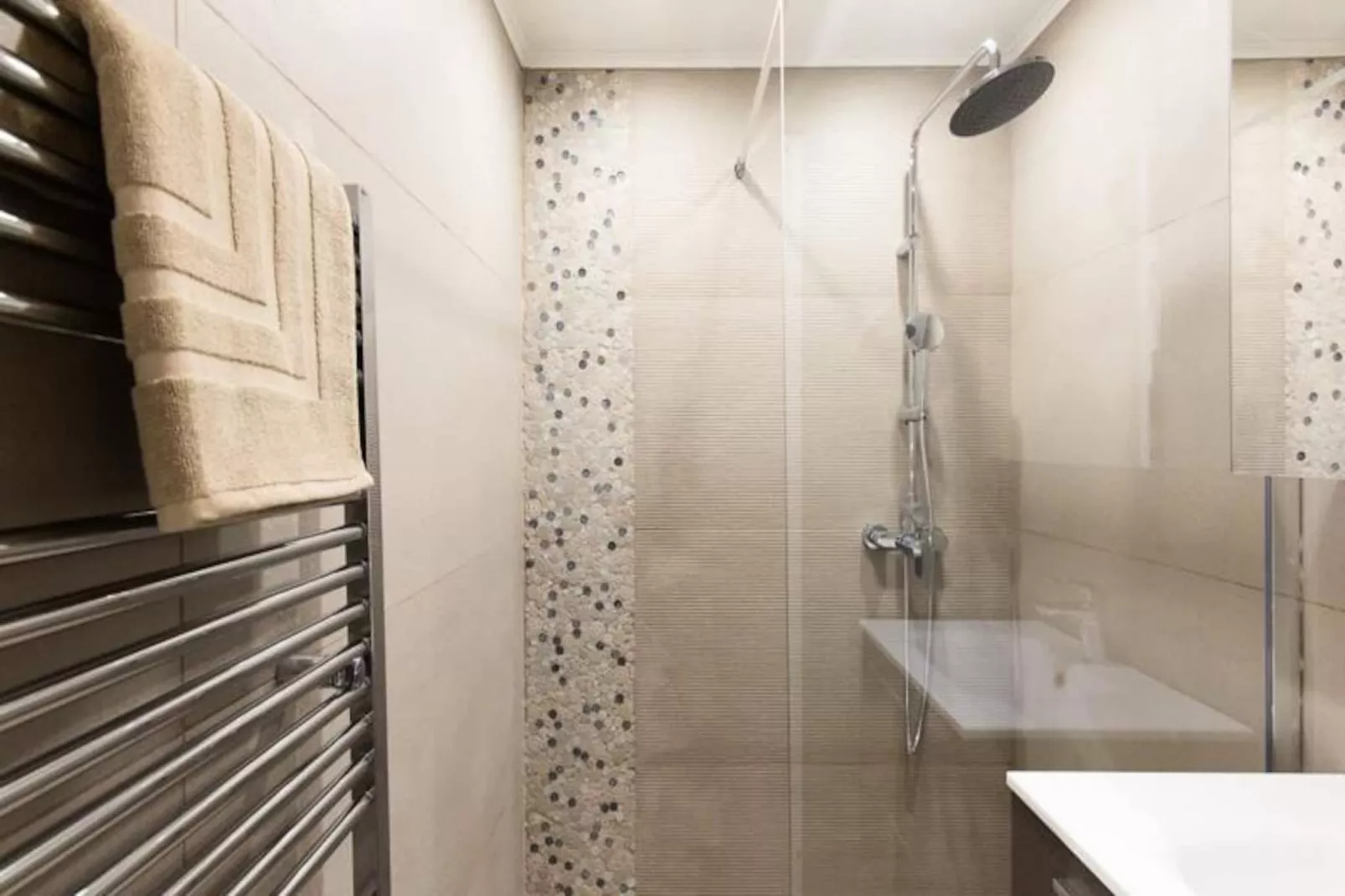 Résidence 3p Traversant &agrave; 2 Min Des Plages, Parking Priv&eacute;-Niet-getagd