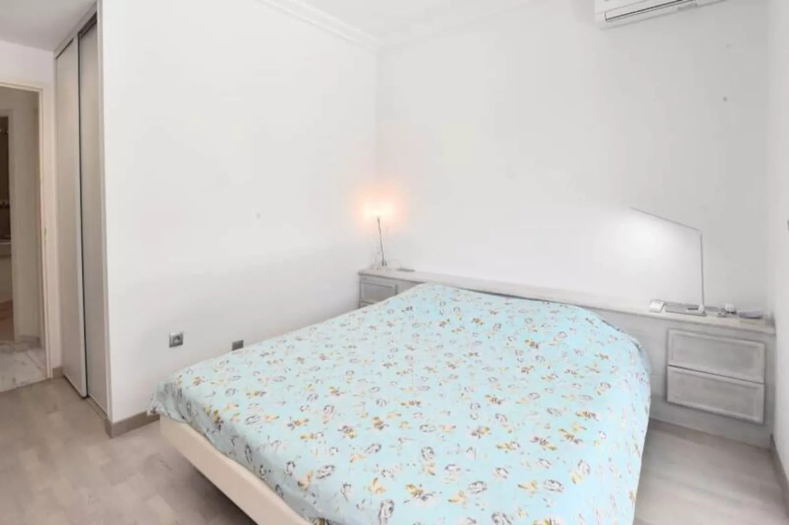 Résidence 4p Avec Grande Terrasse Et Piscine-Niet-getagd