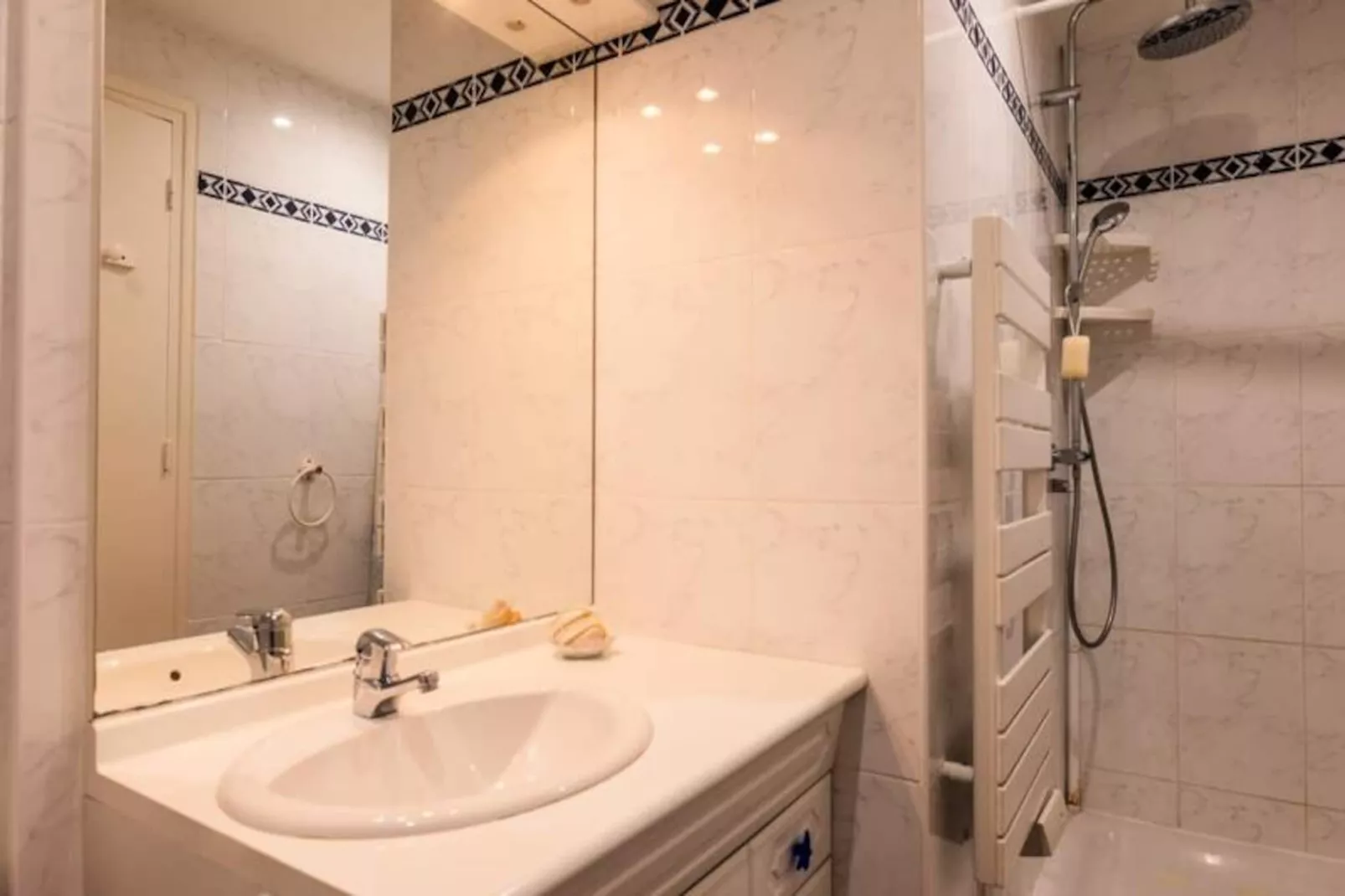 Résidence 4p Avec Terrasse Vue Mer &agrave; Deux Pas Des Plages-Niet-getagd