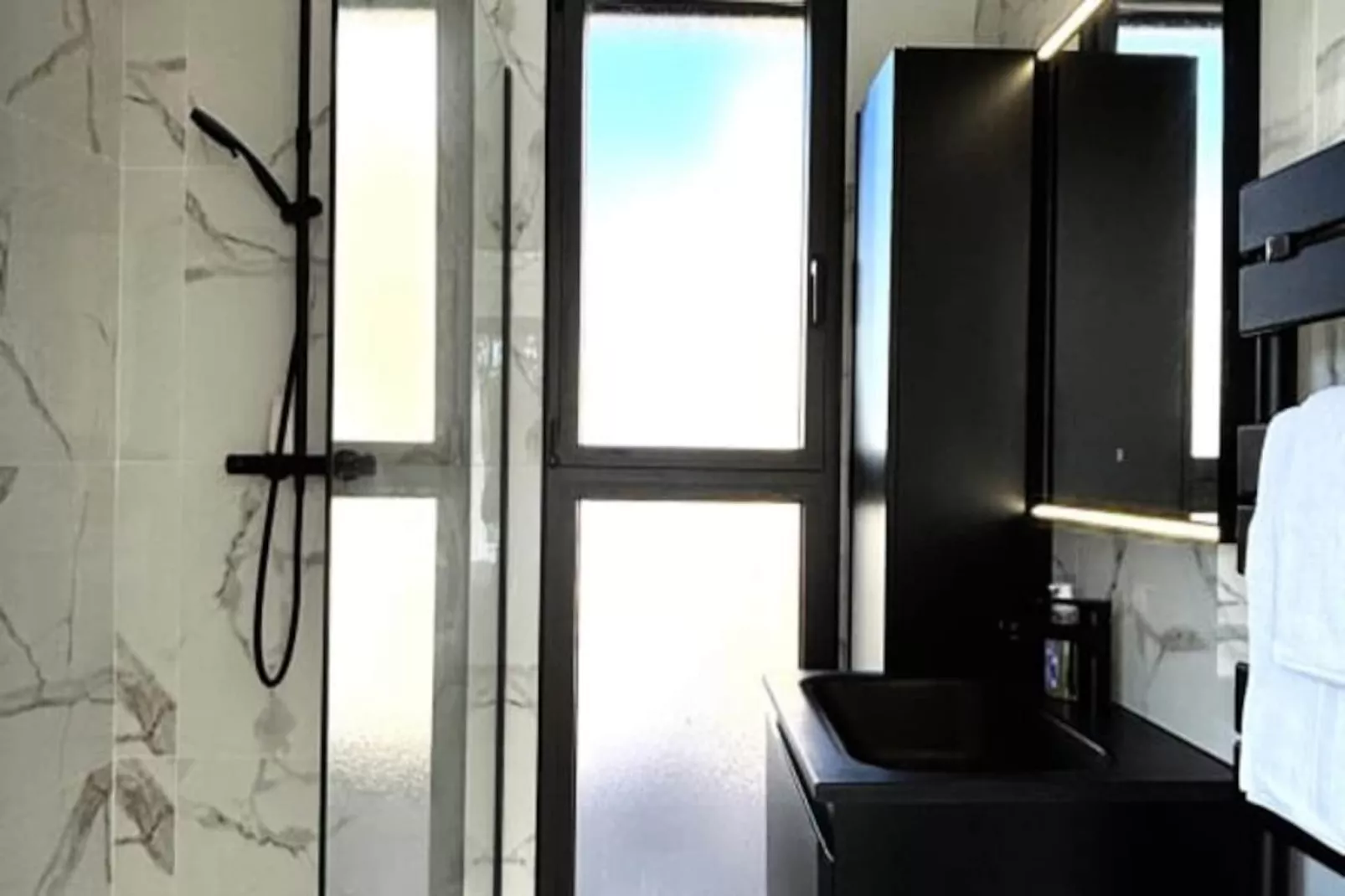 💎 La Villa Azura-Niet-getagd