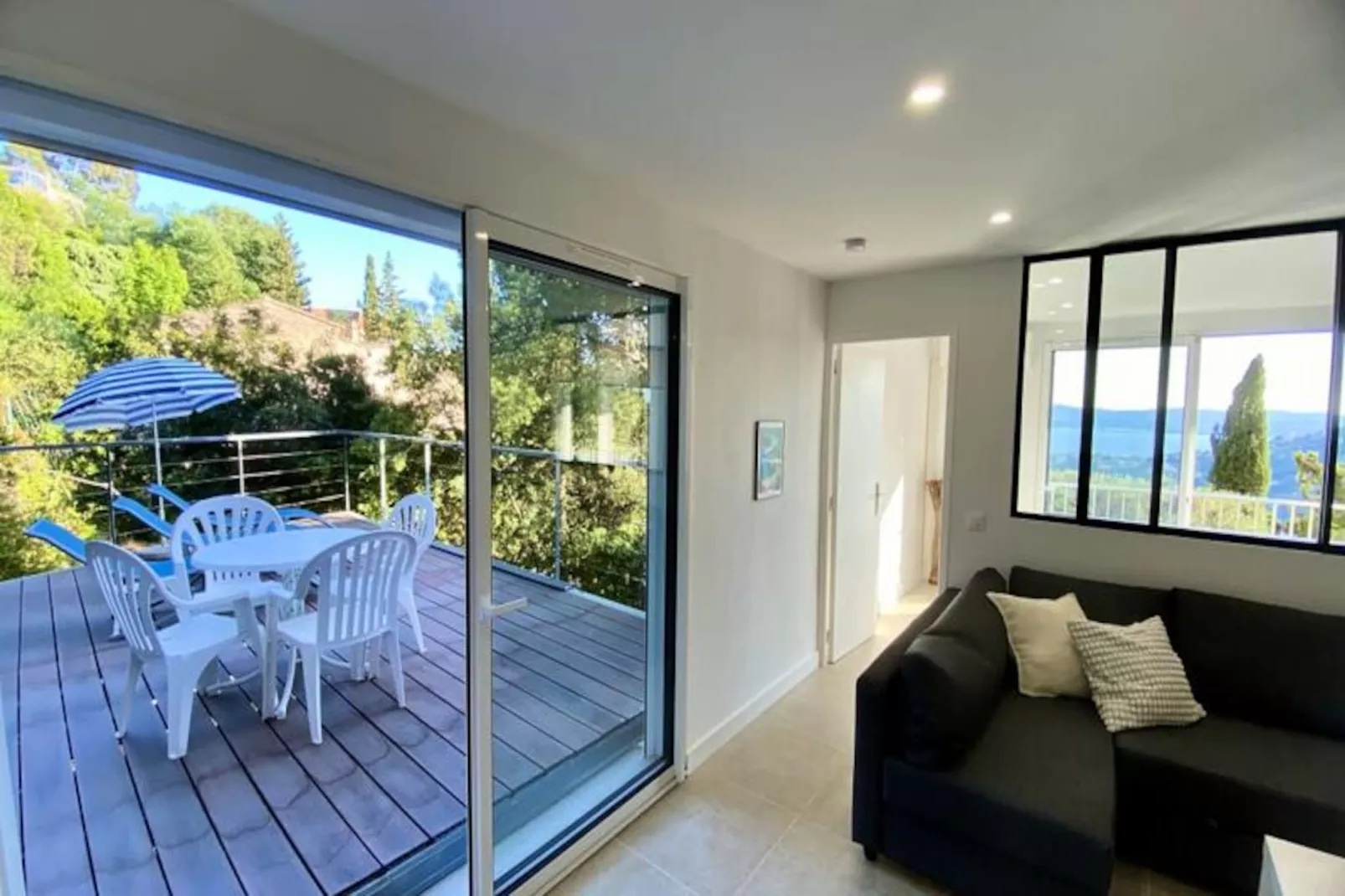 Résidence T2 R&eacute;nov&eacute; Avec Vue Mer Et Grand Balcon &ndash; Aiguebelle, Le Lavandou-Niet-getagd