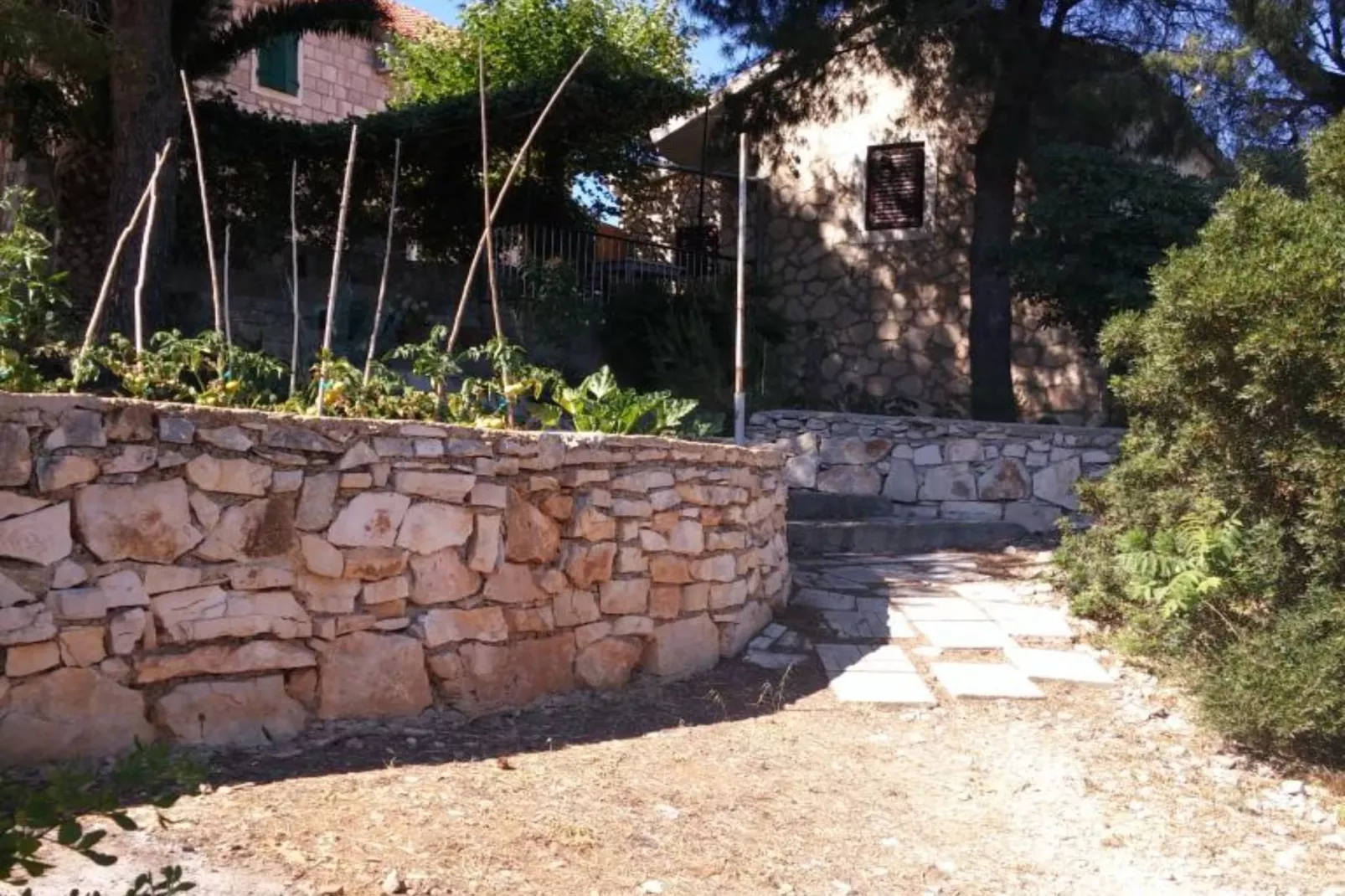 Apartmani Green Oasis - One Bedroom Apartment with Terrace and Sea View-Buitenlucht