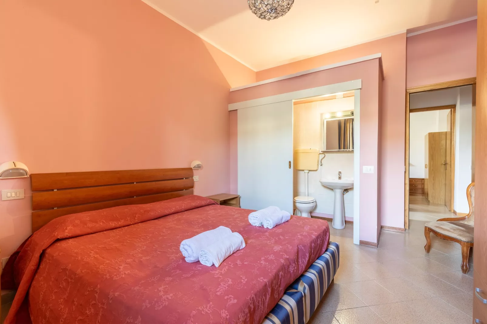 Casa Tommaso - Quadri P T - 8 pax-Slaapkamer