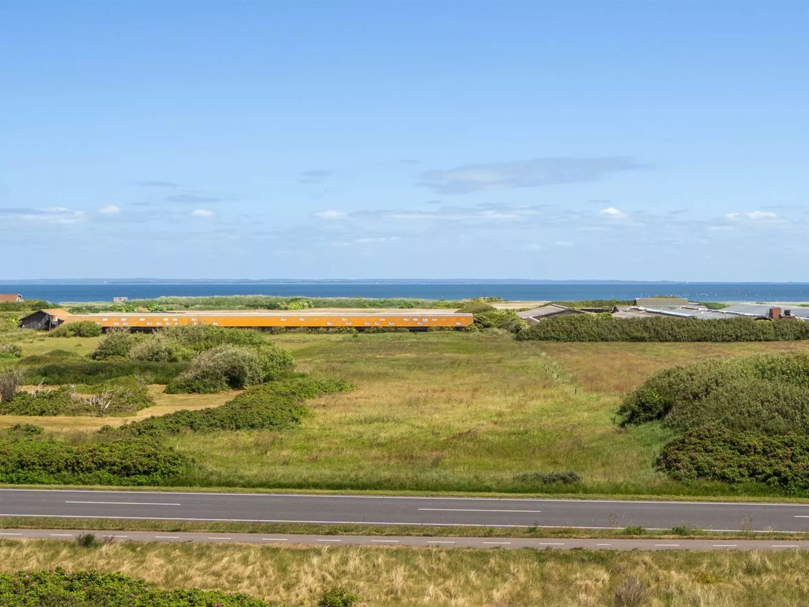 "Erle" - 200m to the fjord-Buiten