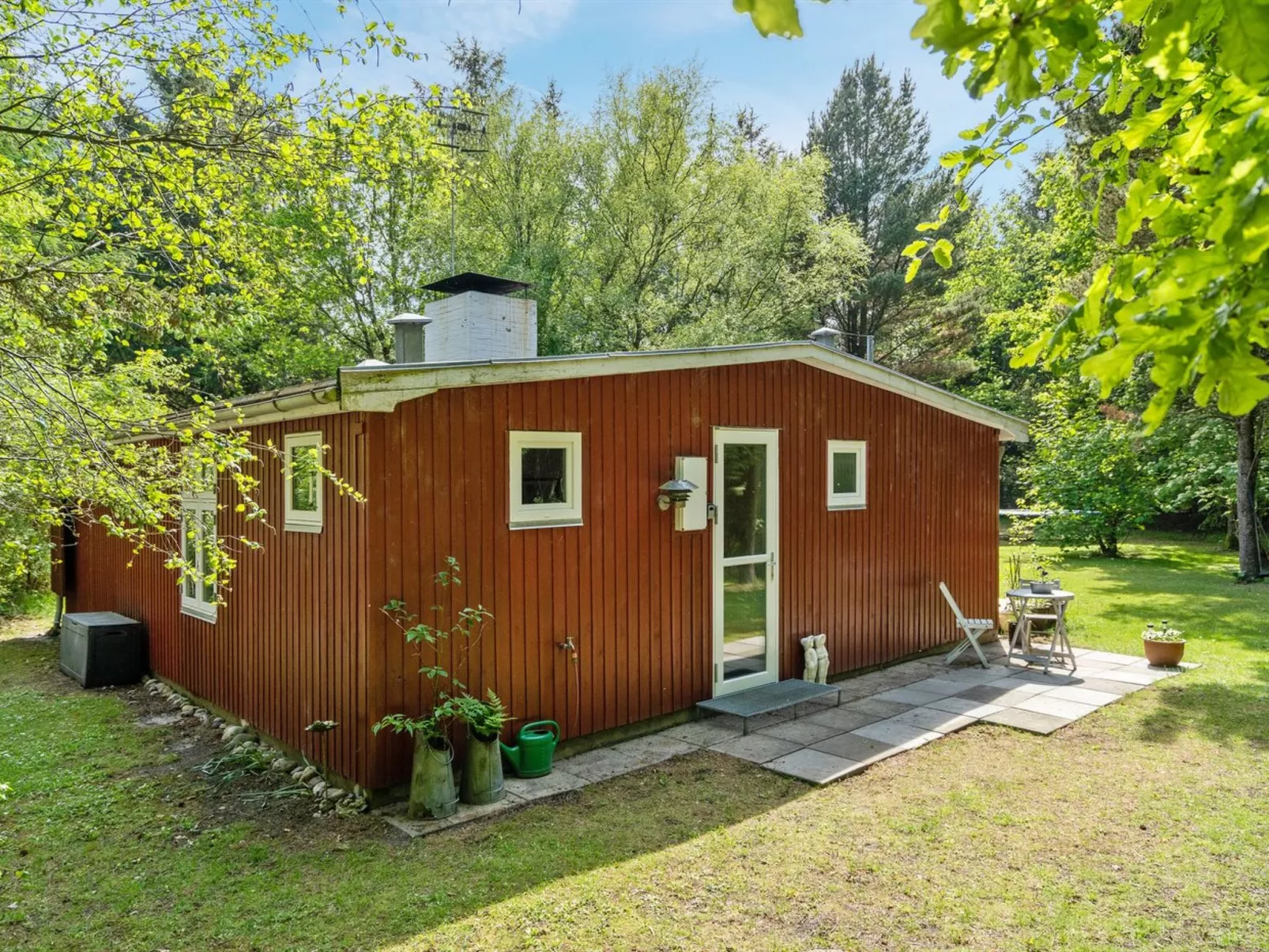 "Deik" - 2km to the fjord-Buiten