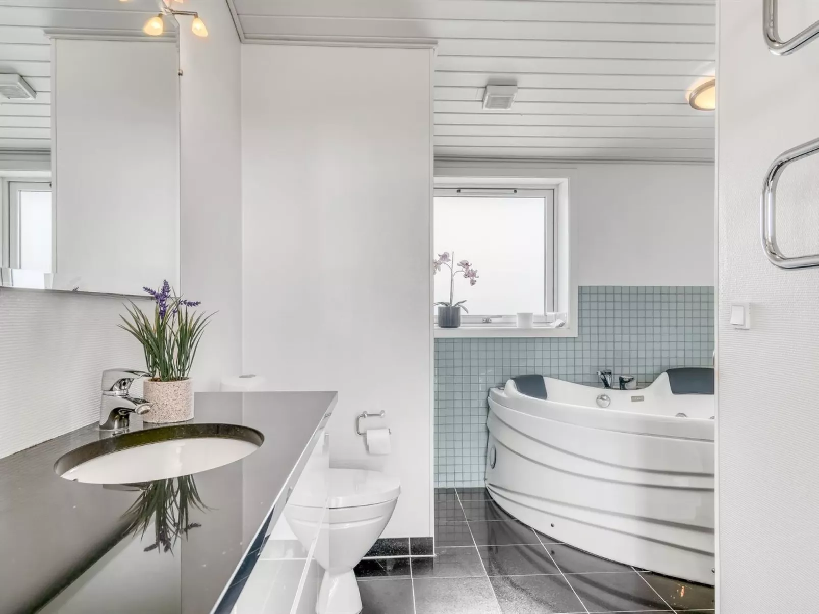 "Sinnika" - 75m from the sea-Binnen