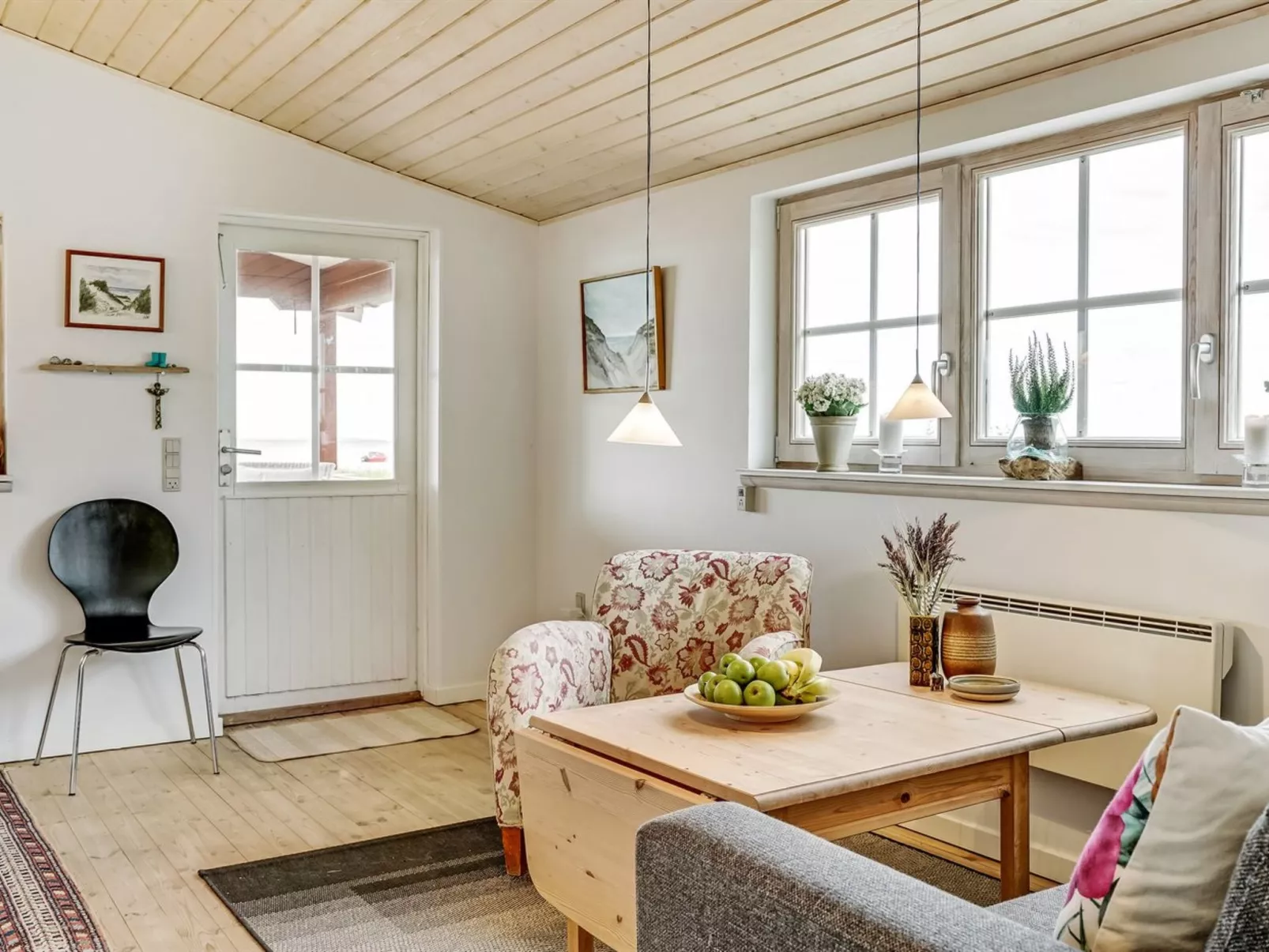 "Topi" - 15m from the sea-Binnen