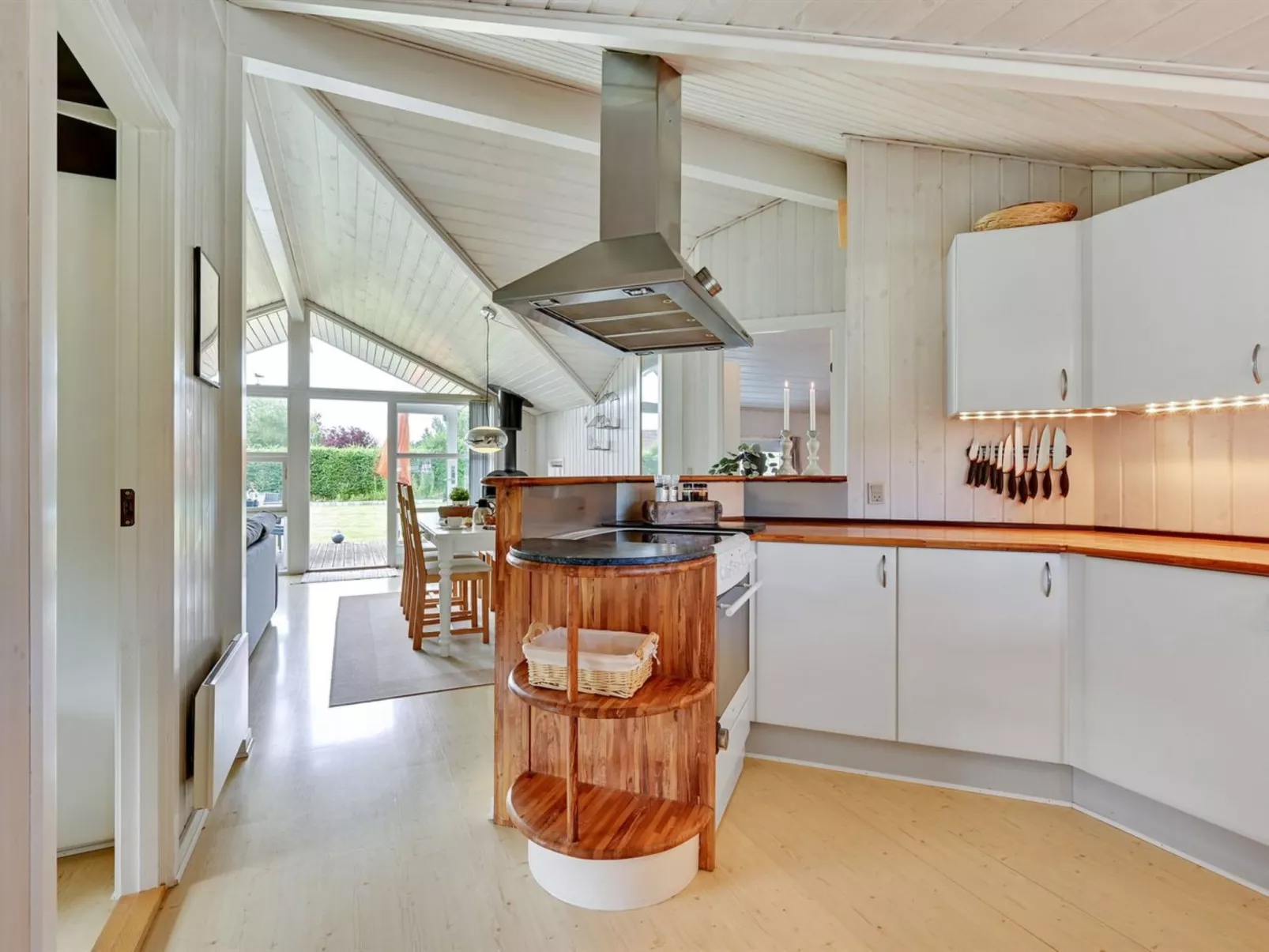 "Dyrken" - 200m from the sea-Binnen