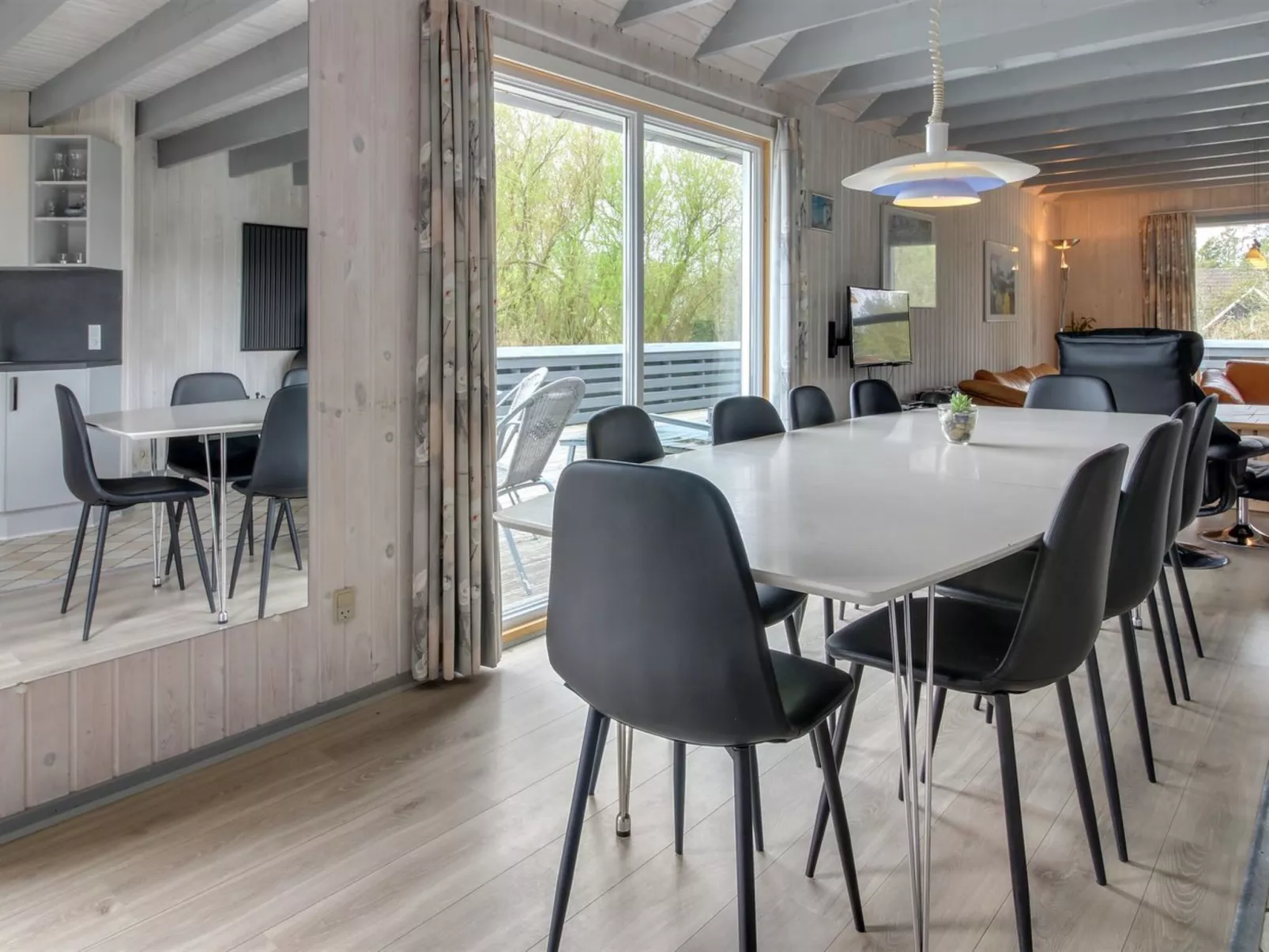 "Sunita" - 2.8km from the sea-Binnen