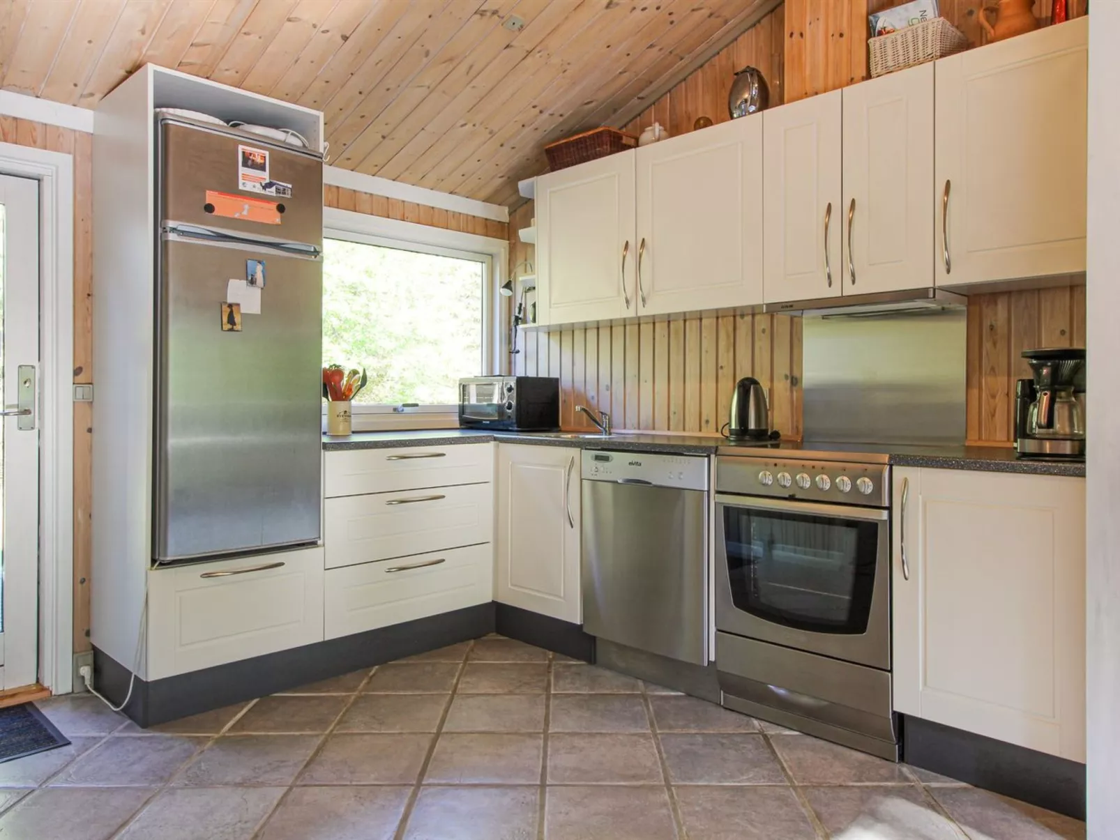 "Gretelise" - 2km from the sea-Binnen