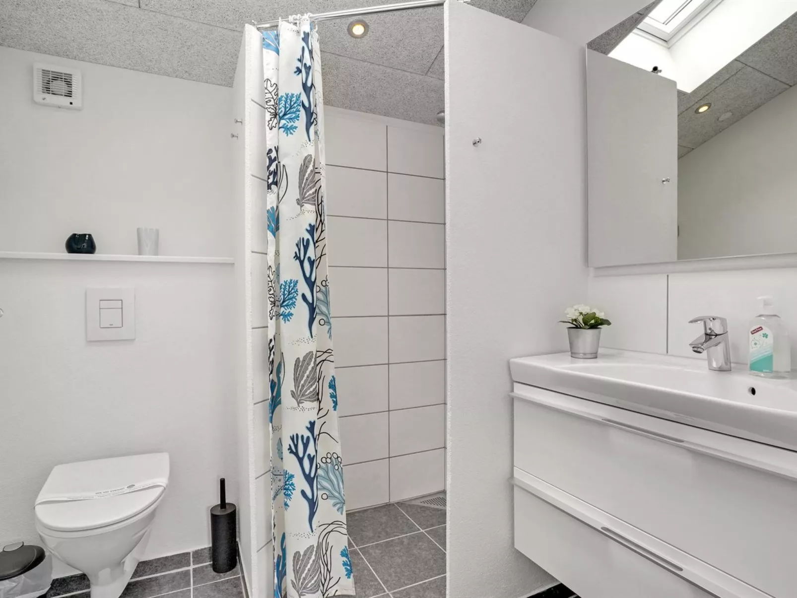 "Soili" - 1.2km from the sea-Binnen