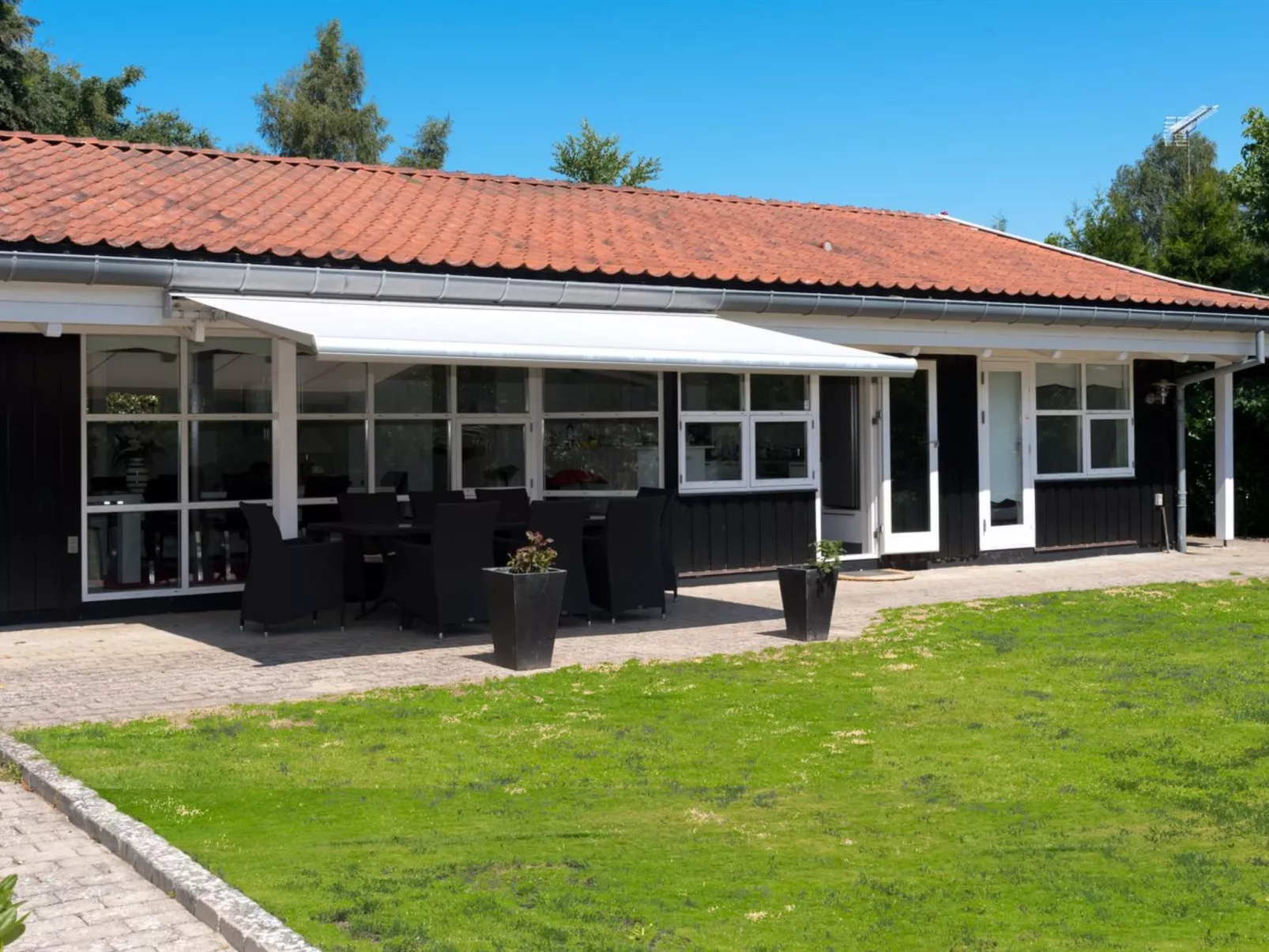 "Cedomir" - 625m from the sea-Buiten