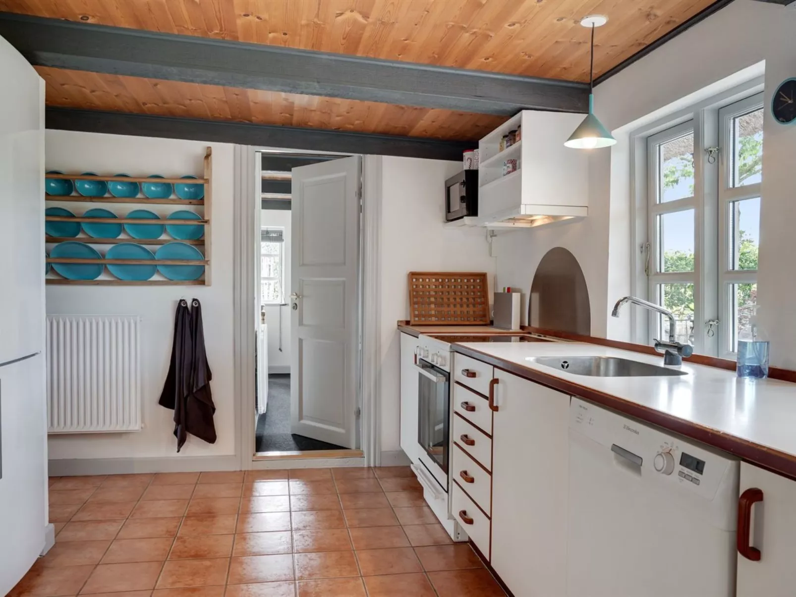 "Maileen" - 2.1km to the fjord-Binnen